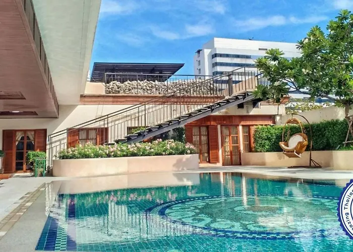 Evergreen Laurel Bangkok